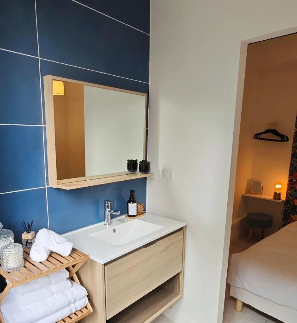 아파트 Appartement T2 Coeur De 디난