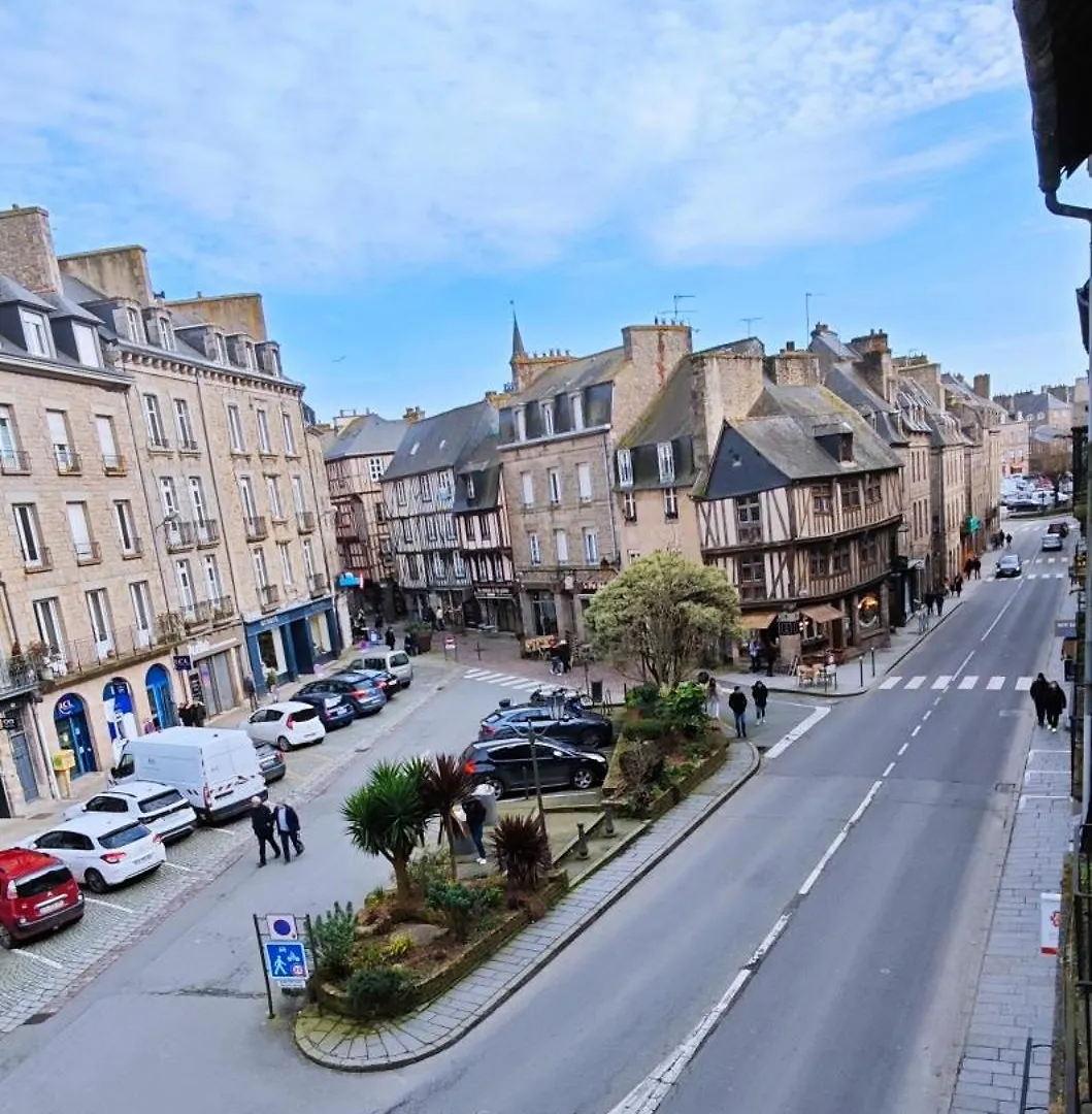 Appartement T2 Coeur De Dinan 0*,  França